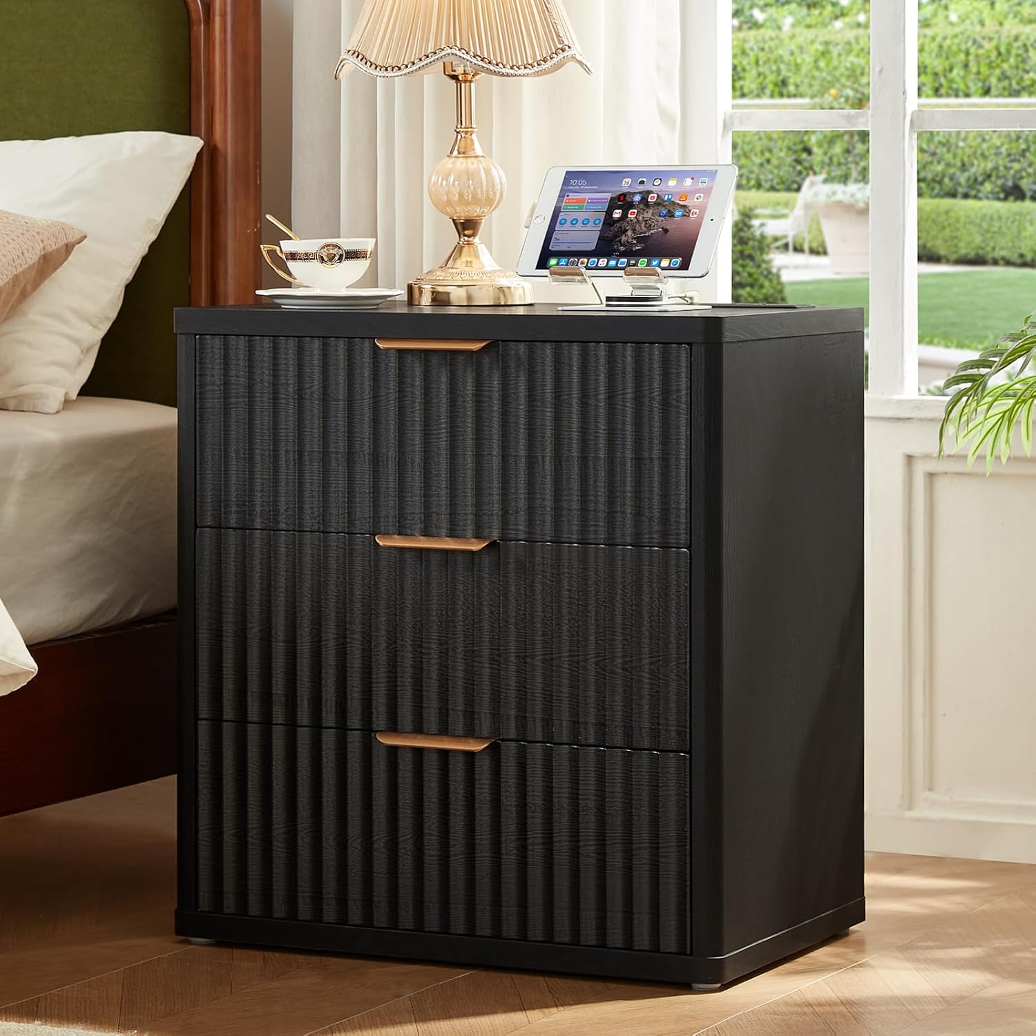 23" Wide Fluted Night Stand with Charging Station,3 Drawers Large End Table with Storage,White Nightstand Wood Bedside Tables, Farmhouse Cabinet Dresser for Bedroom,Closet